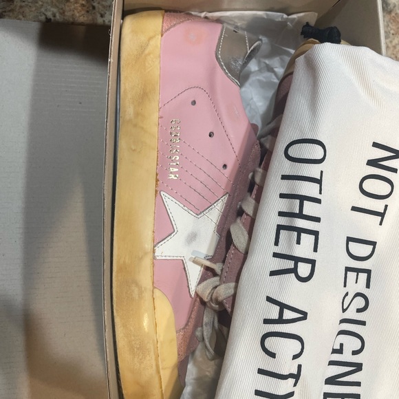 Golden goose sneakers.((SOLD))) - Picture 2 of 7